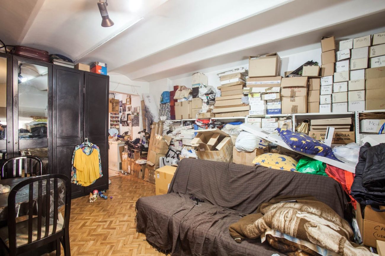 Local con vivienda en calle Córcega