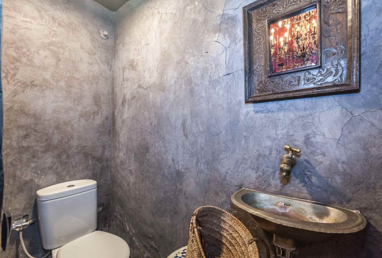 Excelente local cerca de la plaza Francesc Maciá