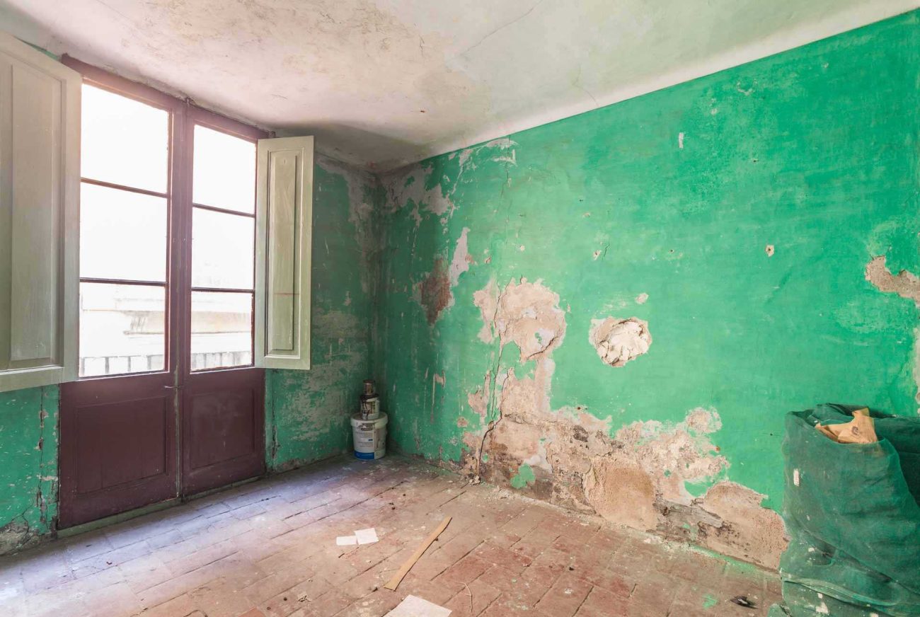 Fantástico edificio en el Borne