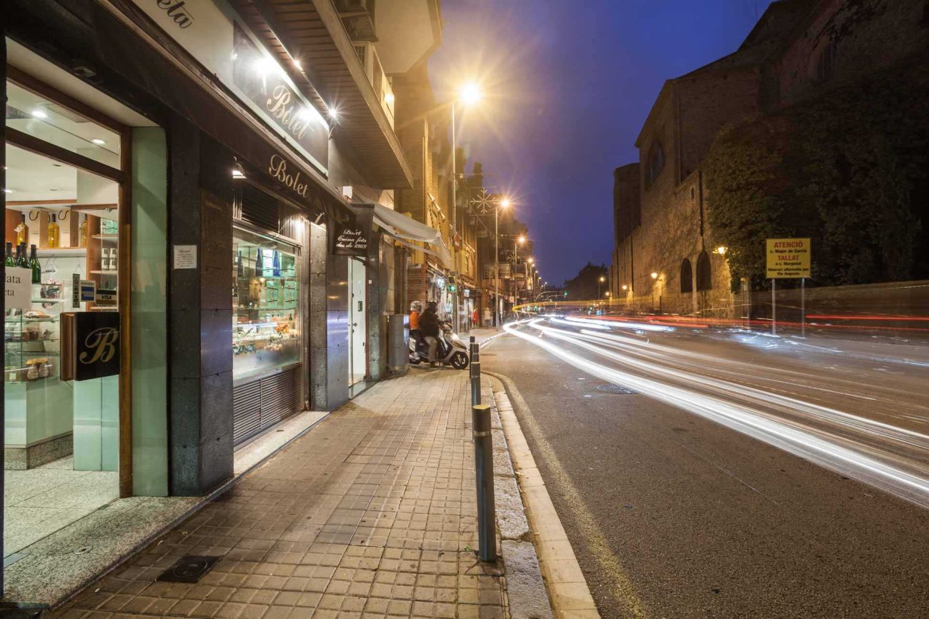 Locales en venta con salida de humos en Bonanova