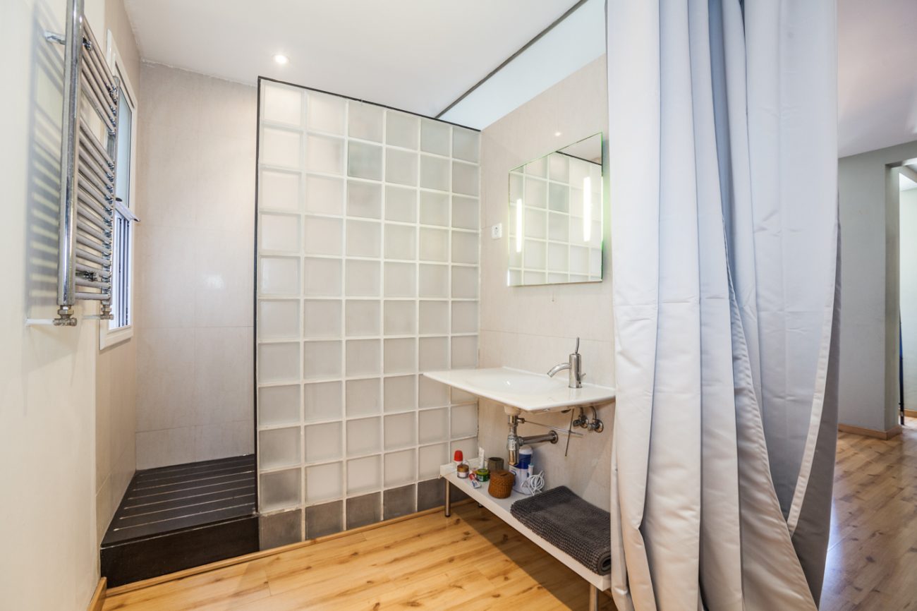 Ático con terraza en el barrio más “cool” de Barcelona