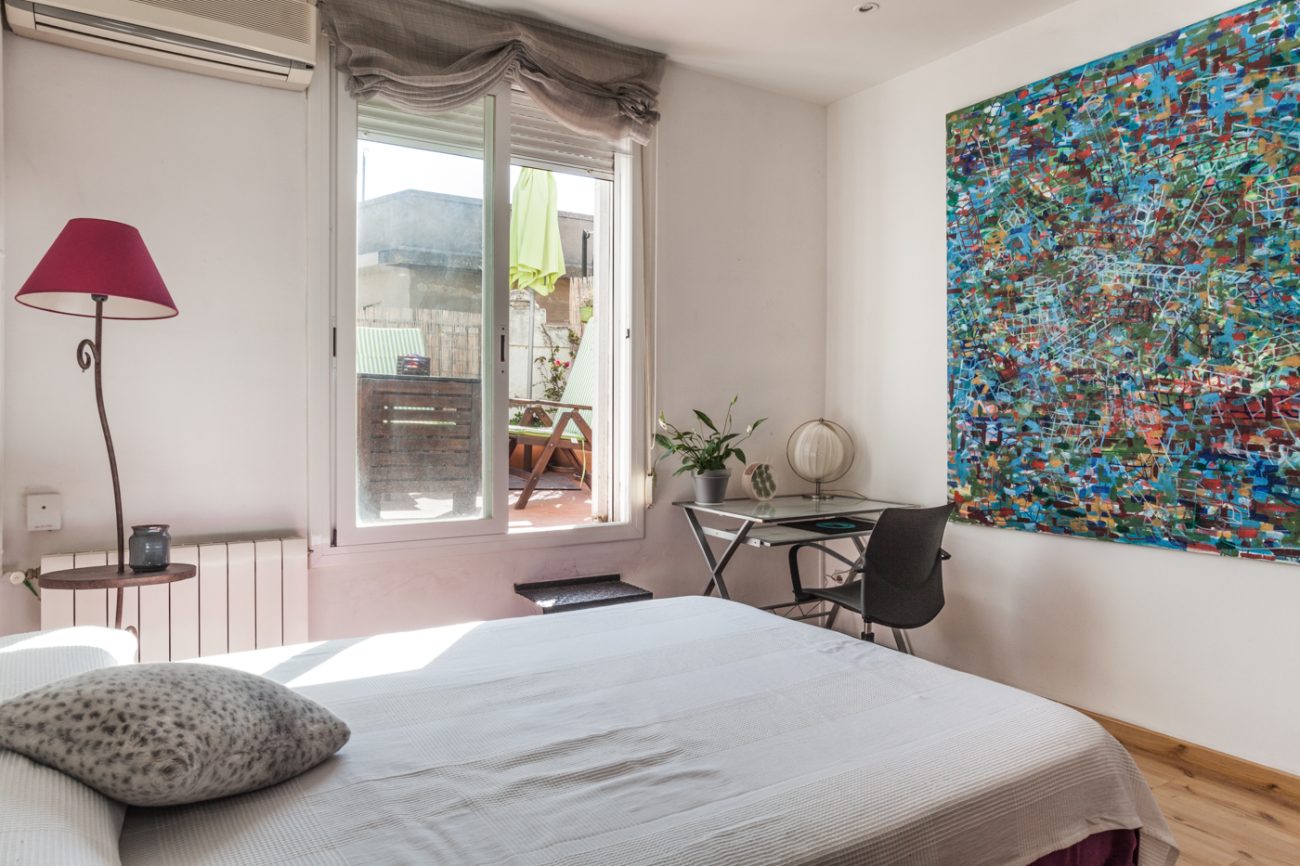 Ático con terraza en el barrio más “cool” de Barcelona