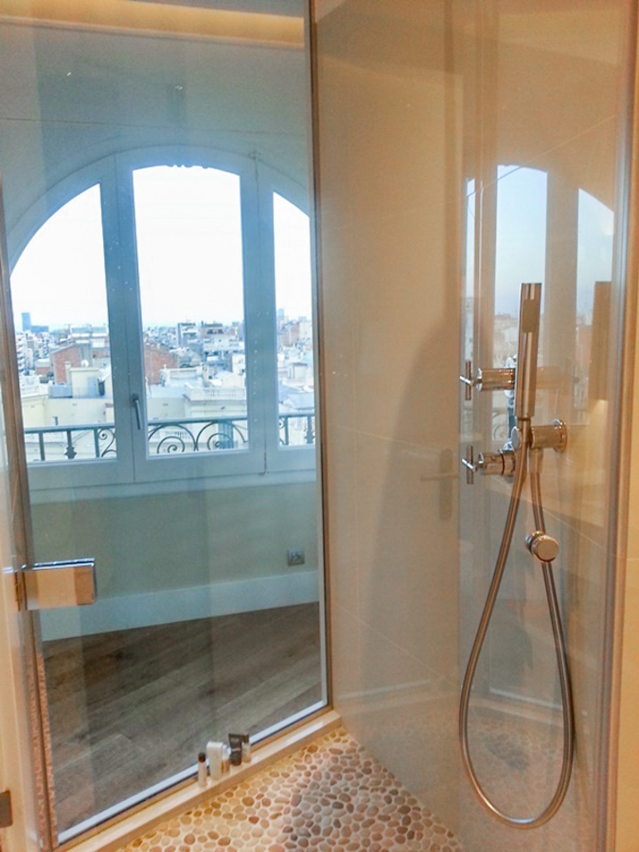 Único ático de 65m2 con vistas espectaculares en Barcelona