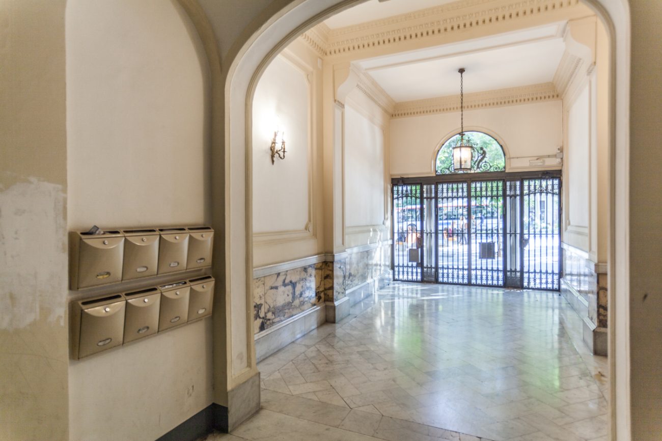 Piso señorial en Paseo San Juan