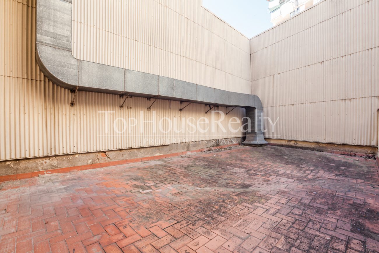Local comercial en alquiler en Raval
