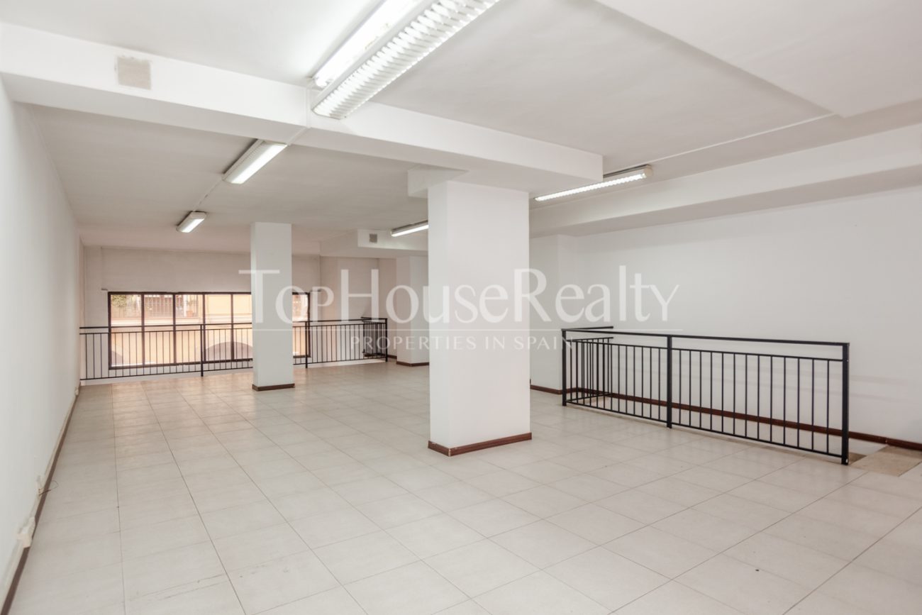 Local comercial en alquiler en Raval