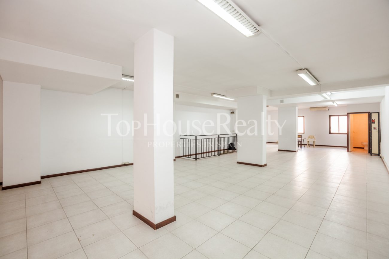 Local comercial en alquiler en Raval