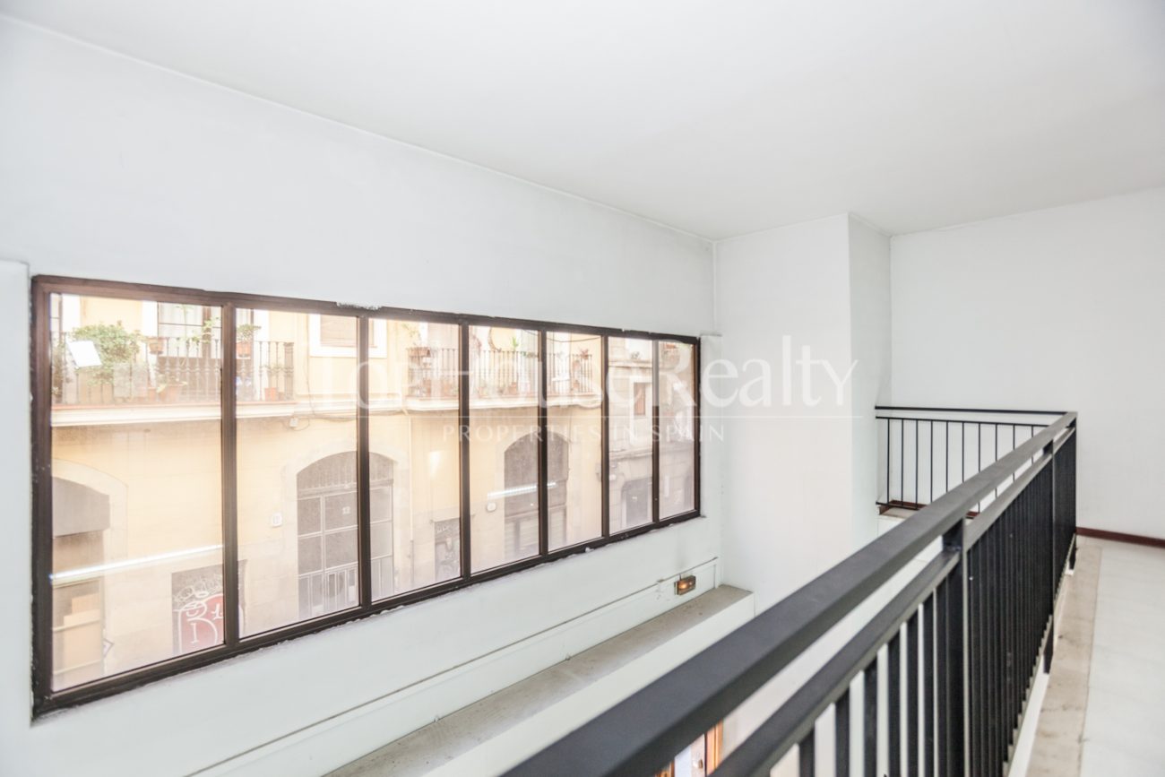 Local comercial en alquiler en Raval