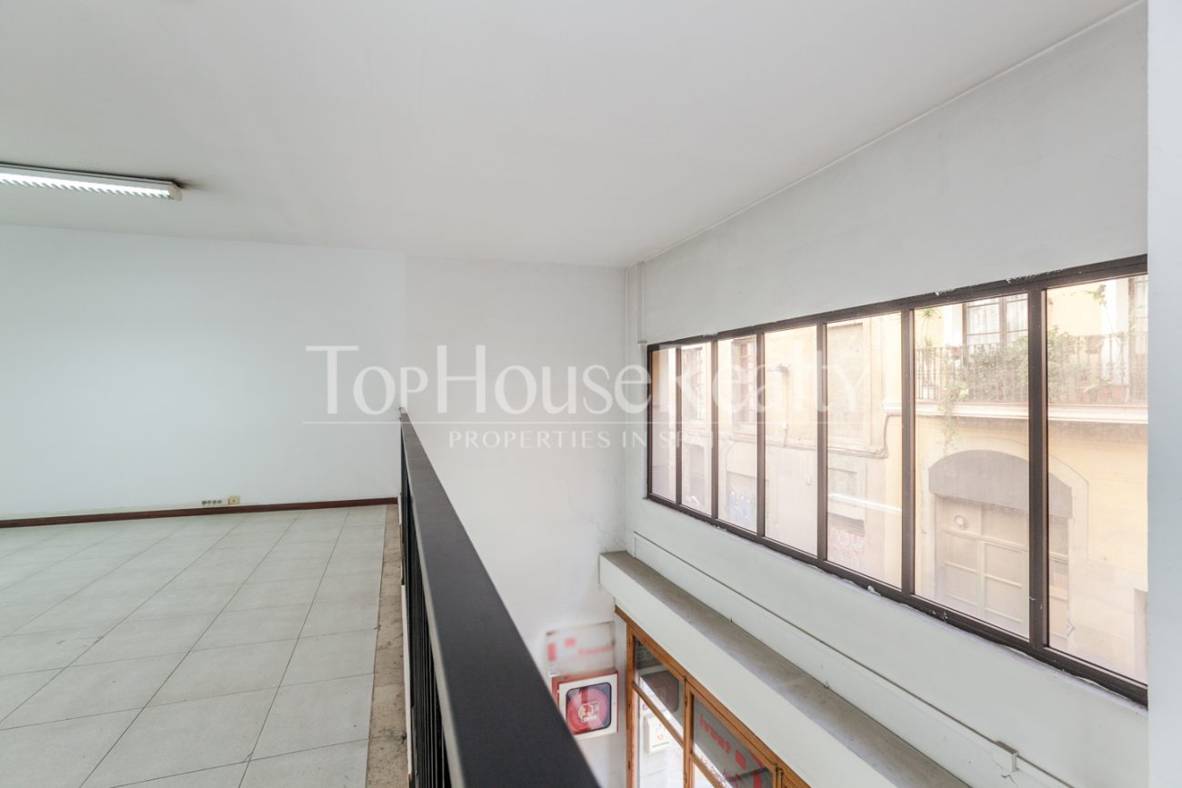 Local comercial en alquiler en Raval