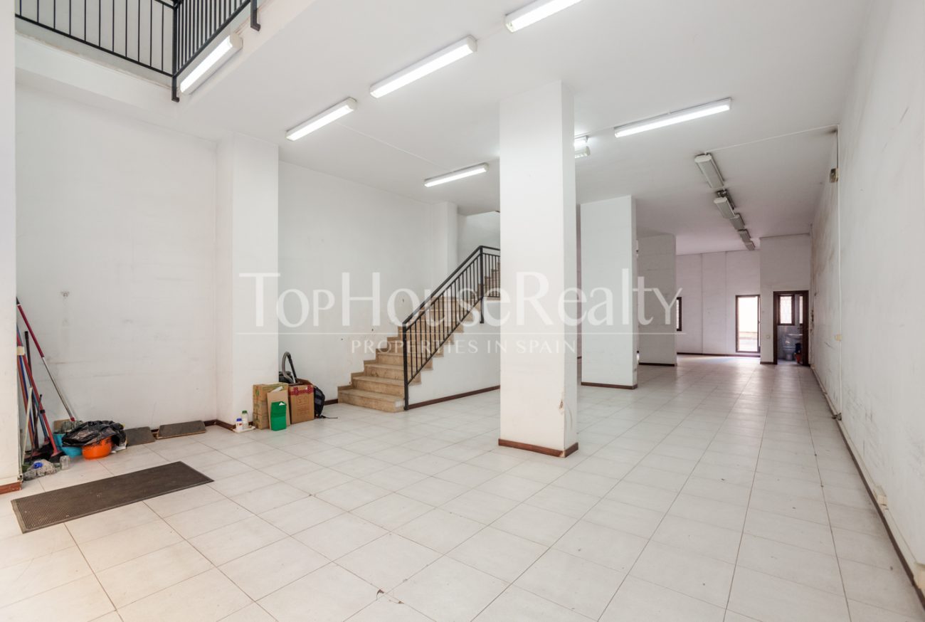 Local comercial en alquiler en Raval