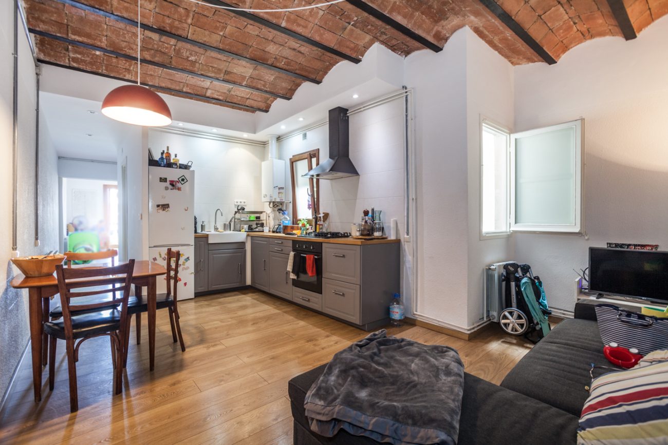 Acogedor y alto piso en Sant Antoni