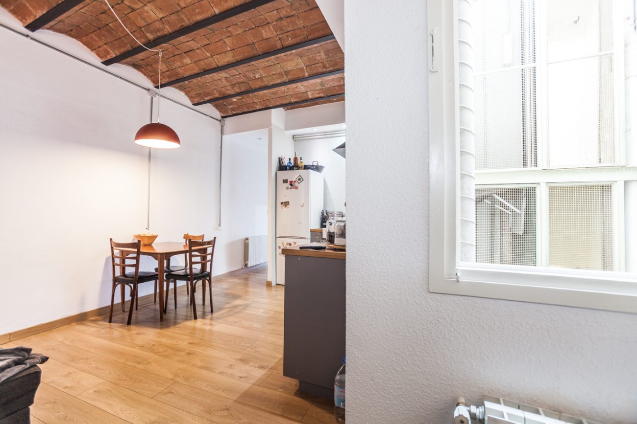 Acogedor y alto piso en Sant Antoni