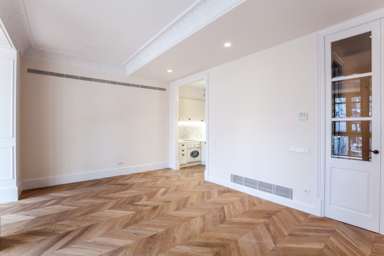 Céntrico apartamento en finca regia modernista