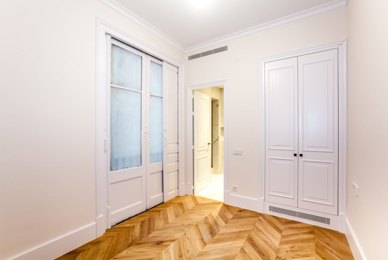 Céntrico apartamento en finca regia modernista