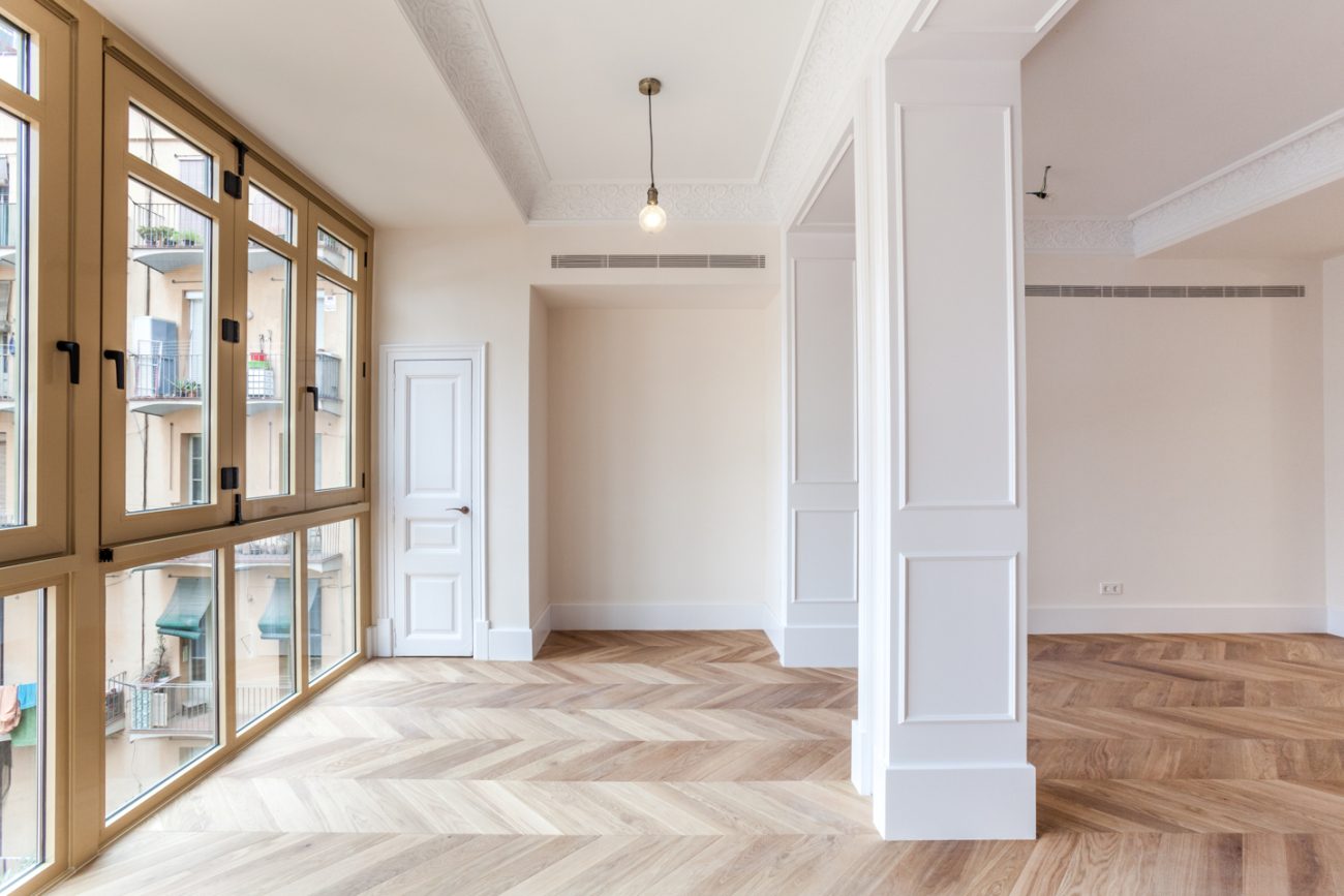 Céntrico apartamento en finca regia modernista