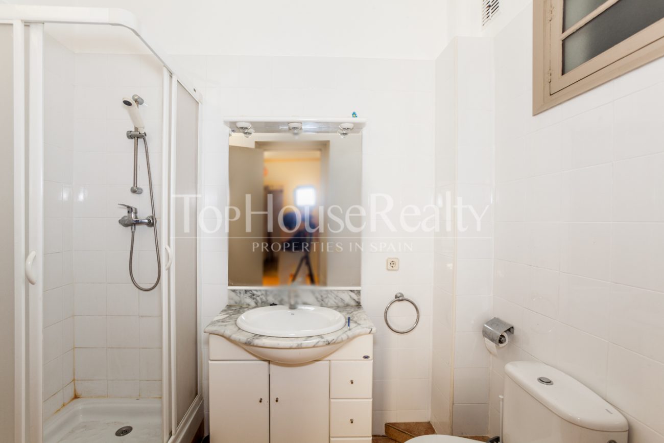 Ocasión venta carismático piso en Gracia