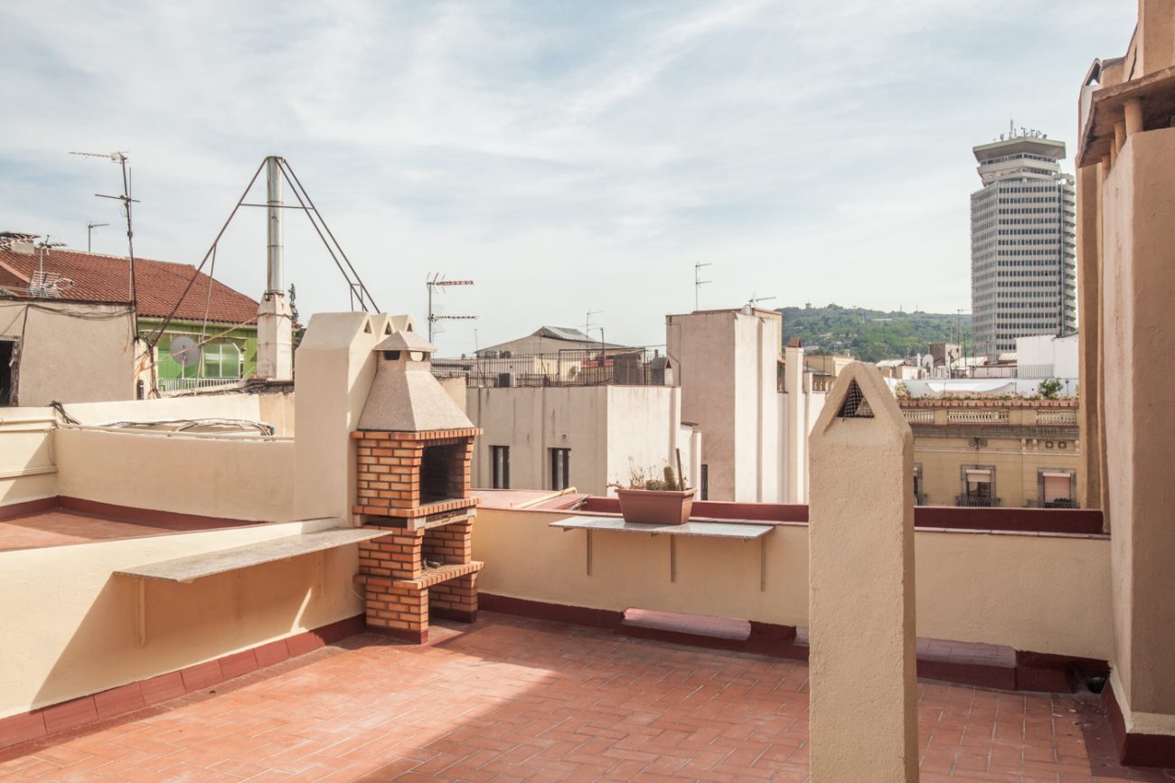 Dos apartamentos en venta en el Gòtic