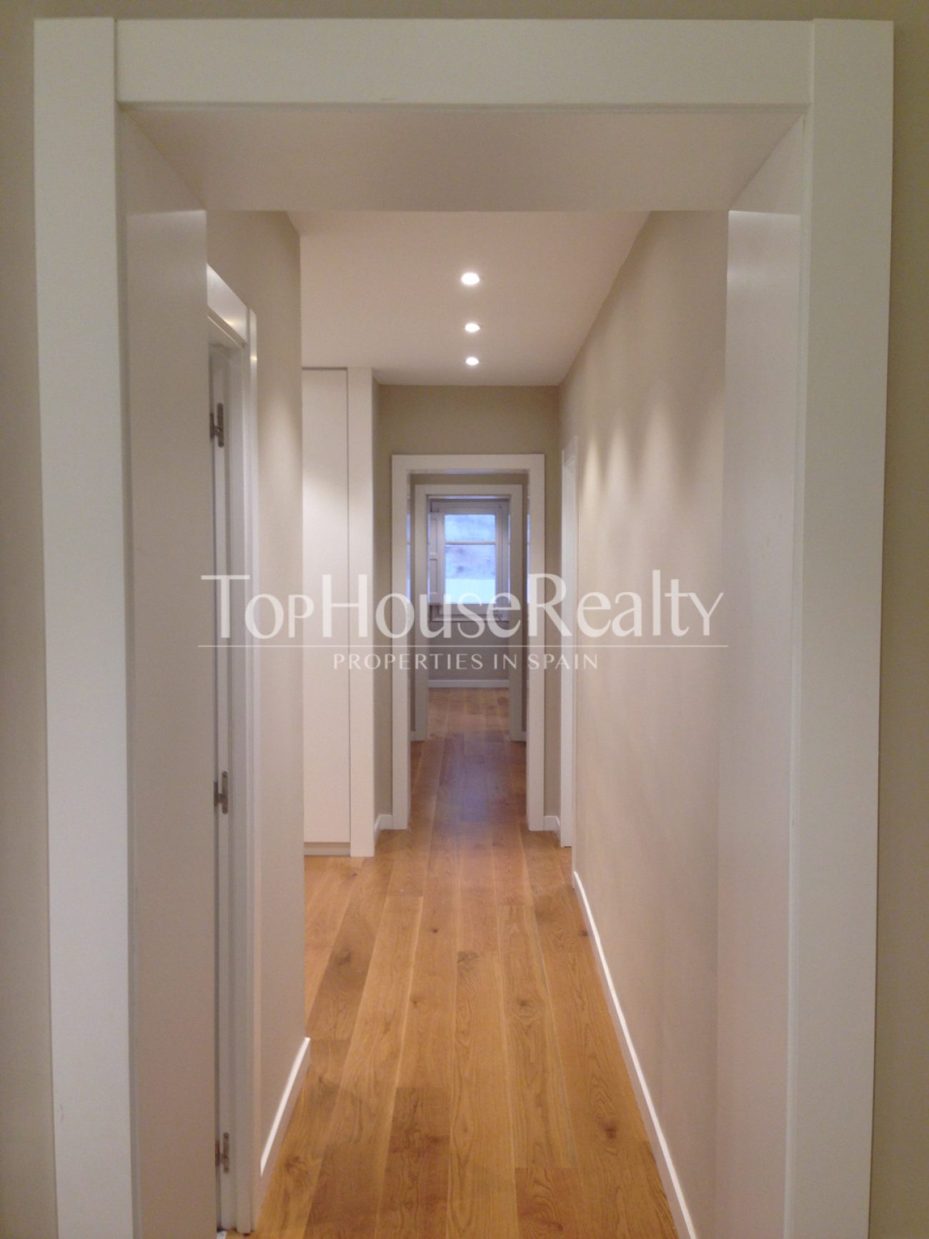 Exclusiva y reformada vivienda de diseño