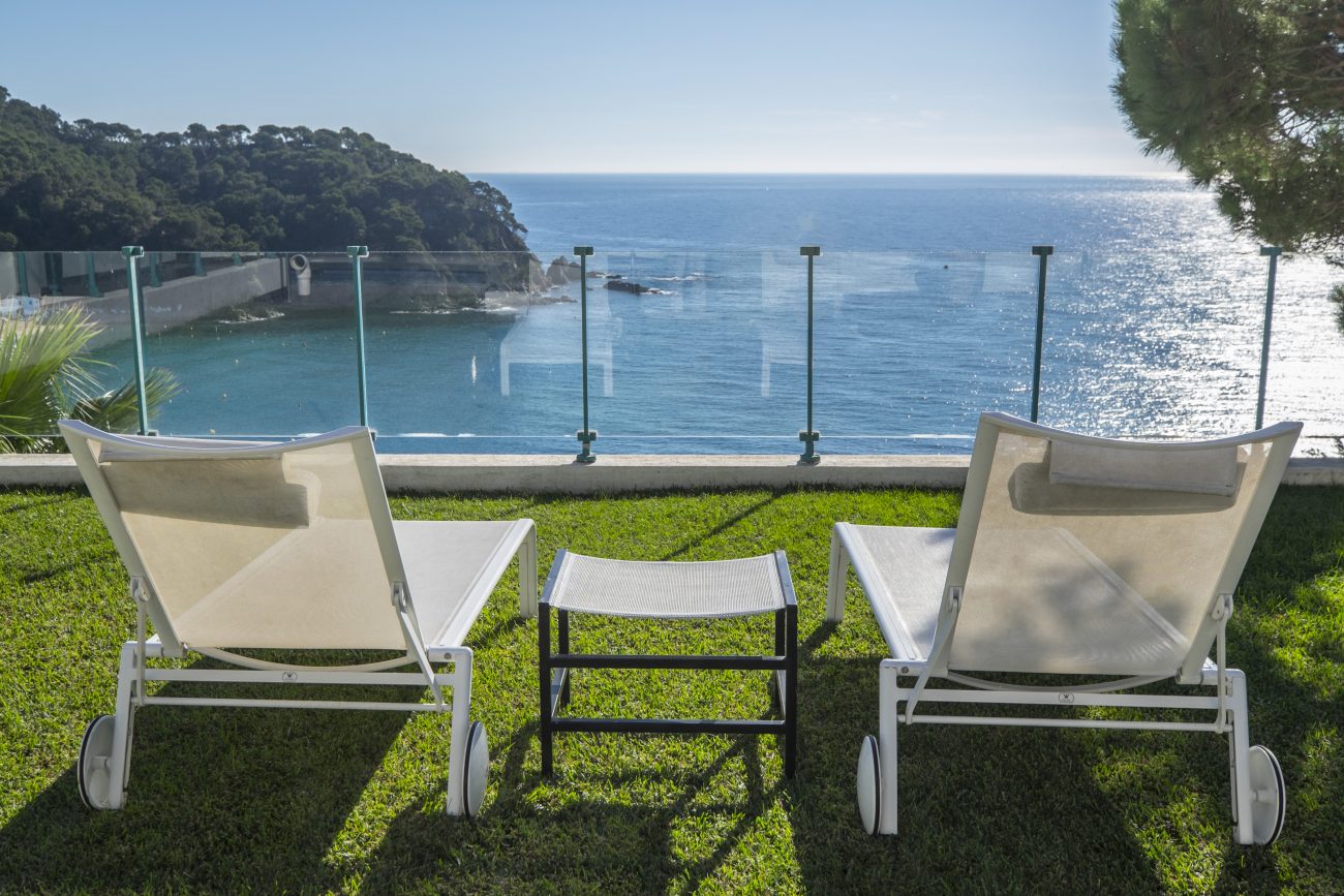 Espectacular casa de diseño en Cala Canyelles en Lloret de Mar
