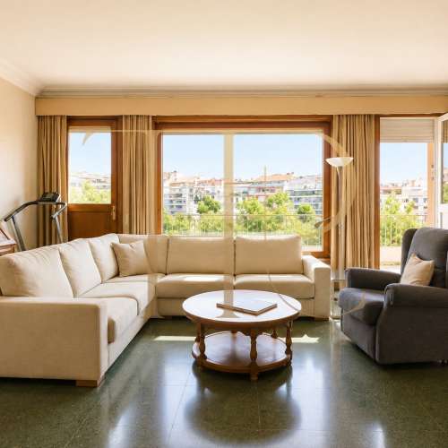 Exclusiva propiedad señorial de 470 m² con vistas al Turó Park