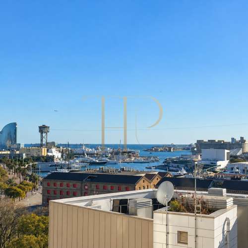 Piso en venta en Barcelona con vistas a Barceloneta y al puerto