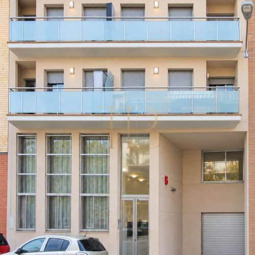 Edificio residencial de once viviendas en Badalona