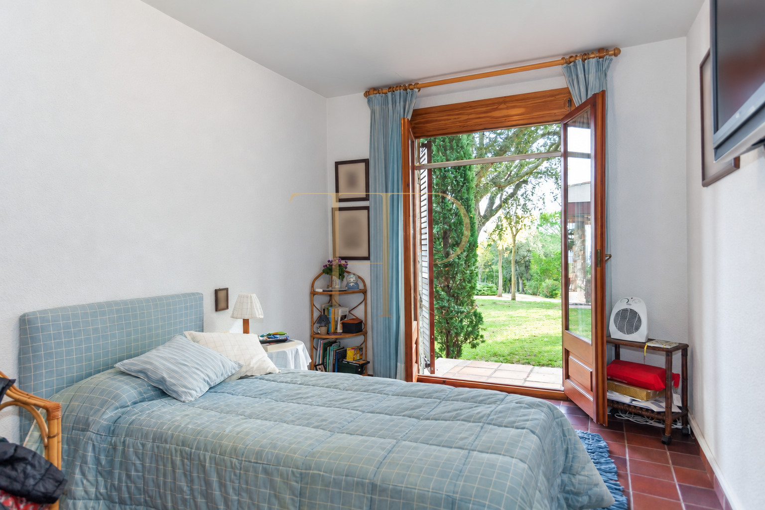 Vendida: finca con piscina y vistas en Campins