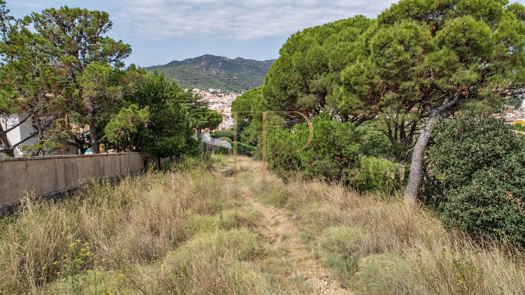 Vendido: terreno con vistas al mar en Sant Feliu de Guíxols