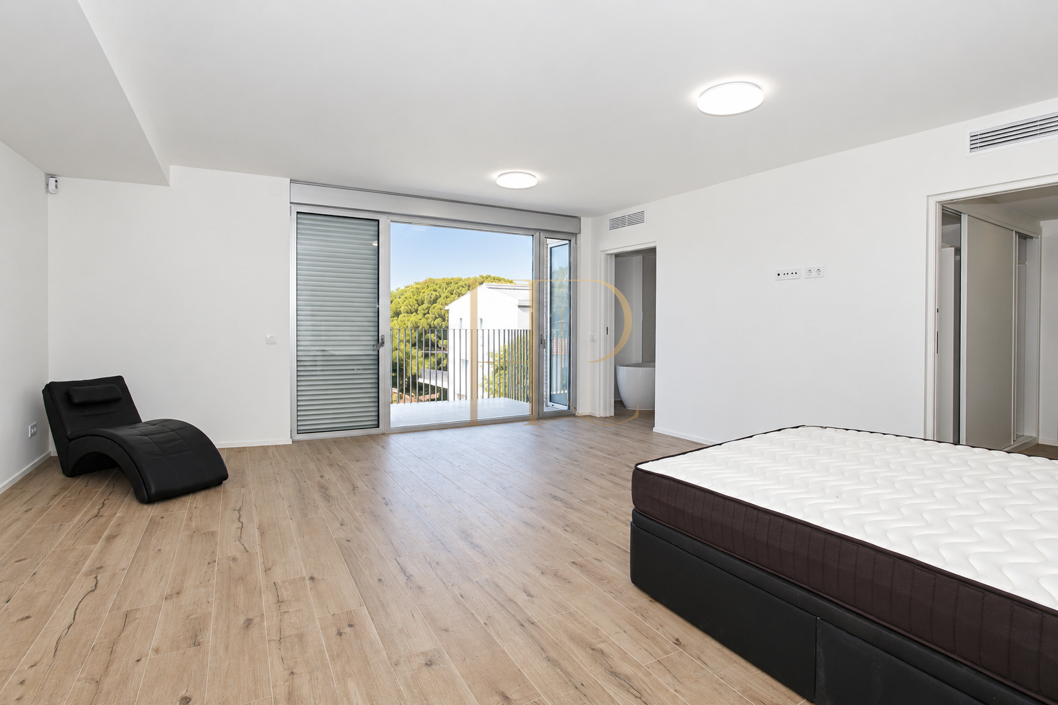 Vendido: piso doble con terrazas y piscina comunitaria en Alella