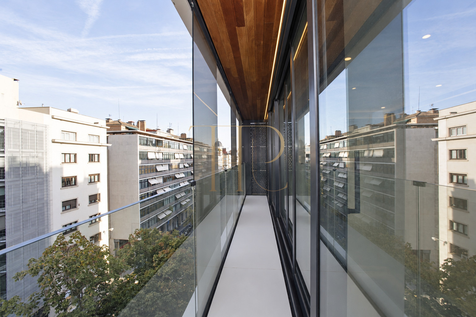 Ático con terraza y piscina privada en Sant Gervasi