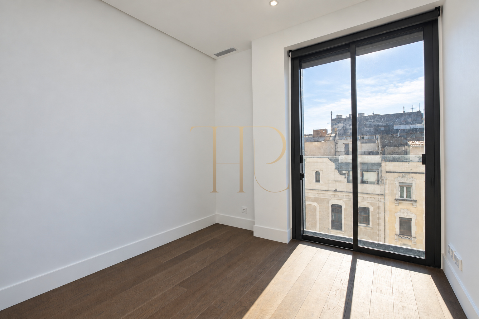 Ático con terraza y piscina privada en Sant Gervasi
