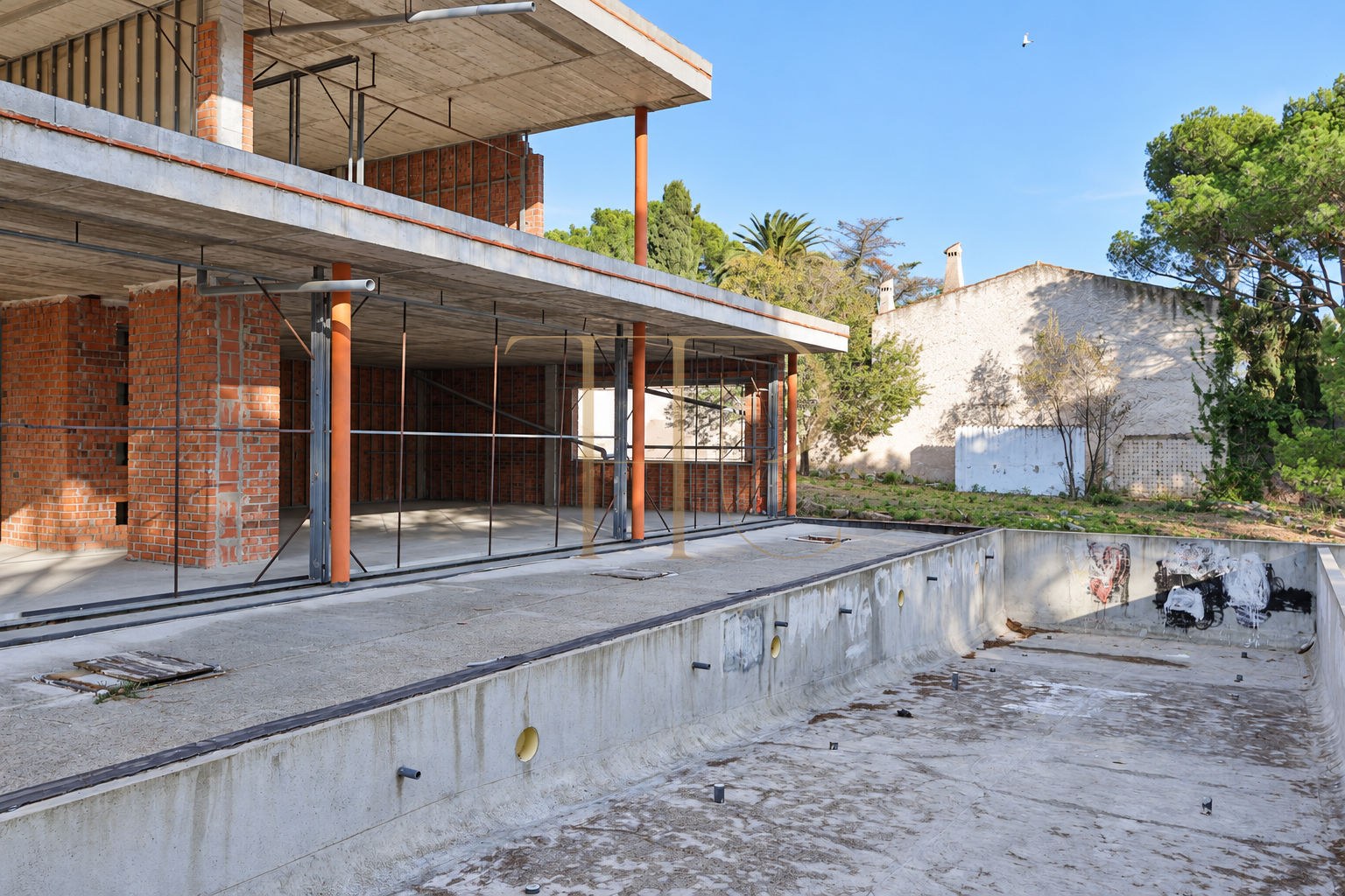 Parcela frente al mar con villa en construcción en Platja d’Aro