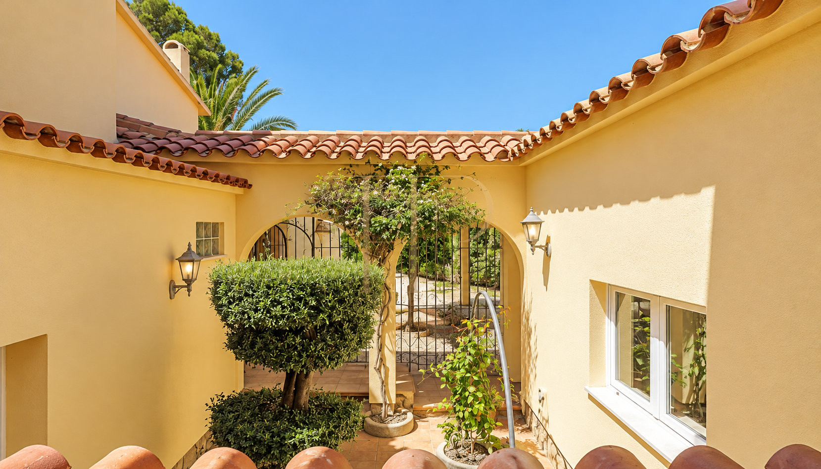 Casa en venta frente al mar en L’Ametlla de Mar, Les Tres Cales