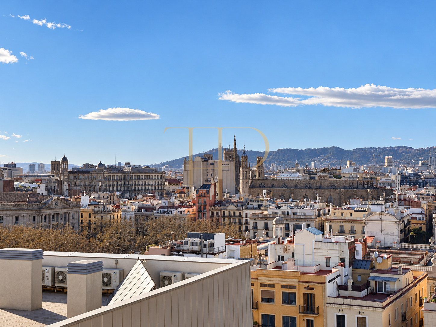 Piso en venta en Barcelona con vistas a Barceloneta y al puerto