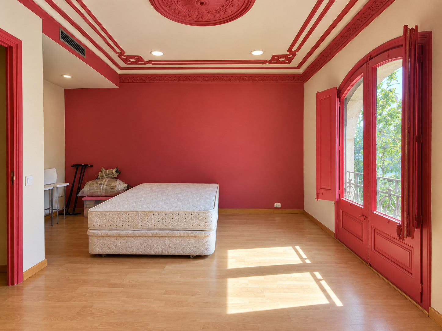 Piso para reformar en venta en El Born, Barcelona