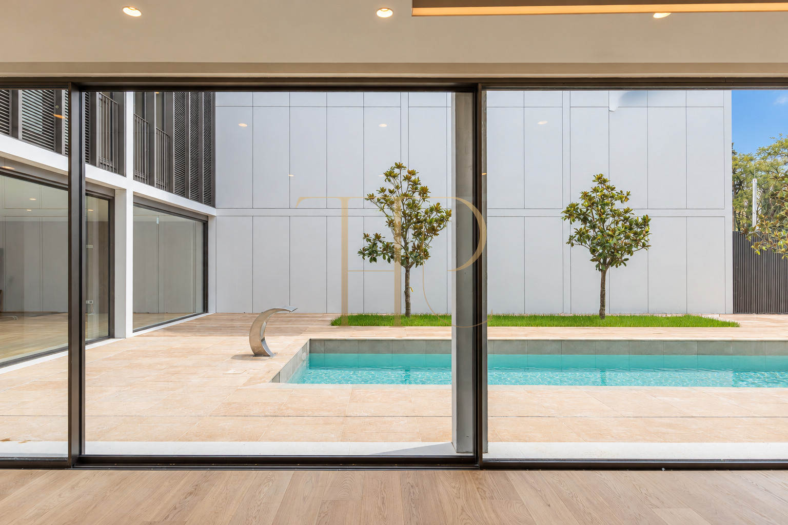 Casa contemporánea con piscinas en La Bonanova, Barcelona