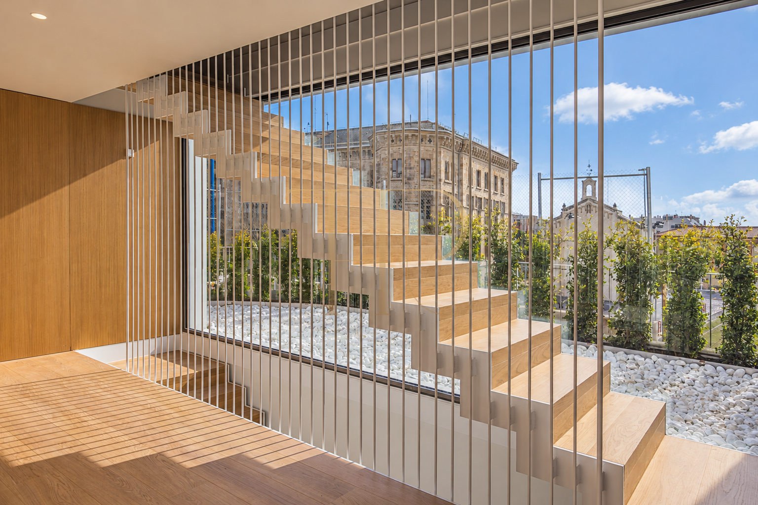 Casa contemporánea con piscinas en La Bonanova, Barcelona