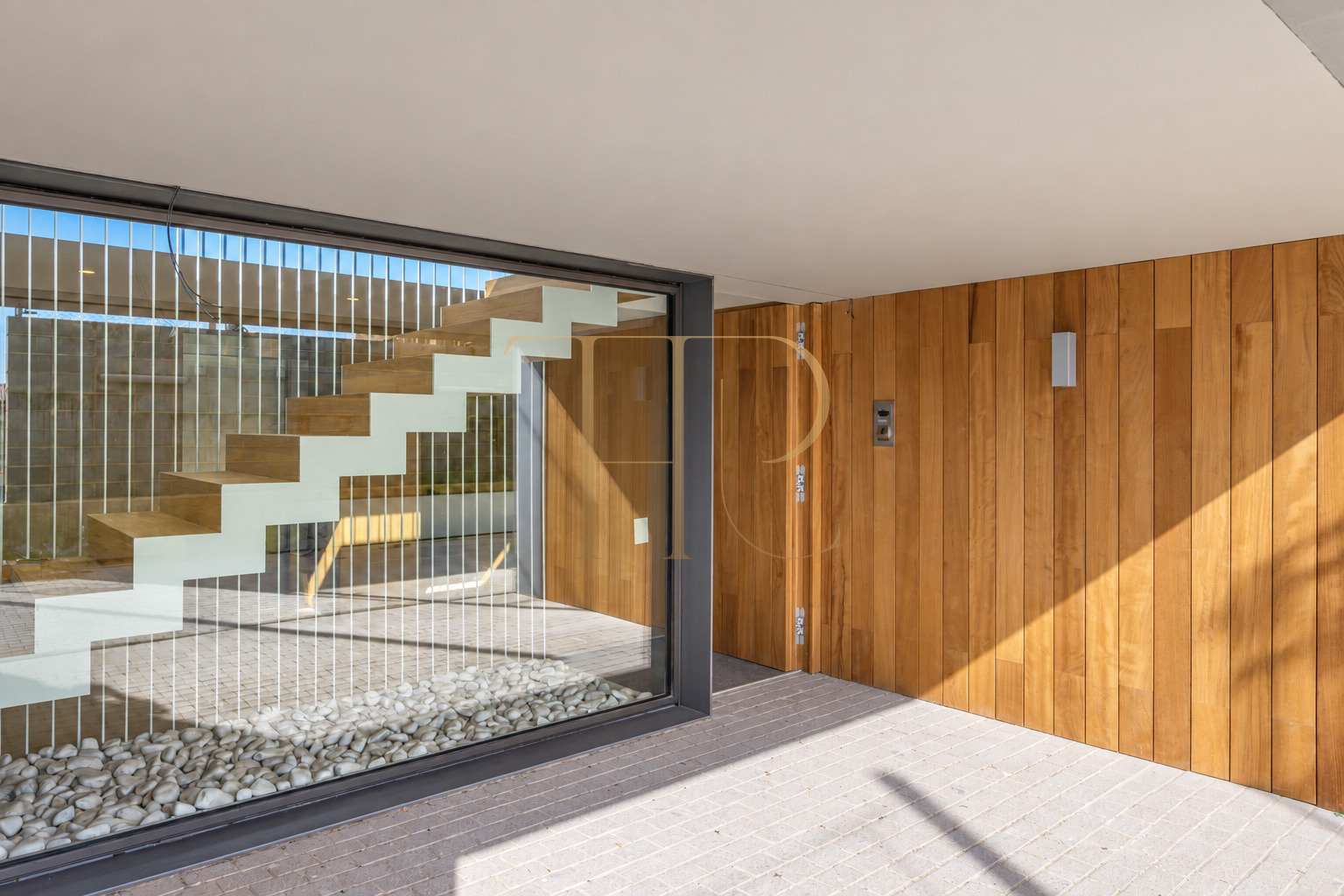Casa contemporánea con piscinas en La Bonanova, Barcelona