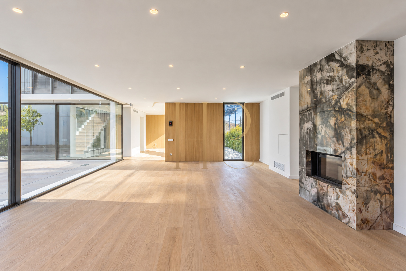 Casa contemporánea con piscinas en La Bonanova, Barcelona
