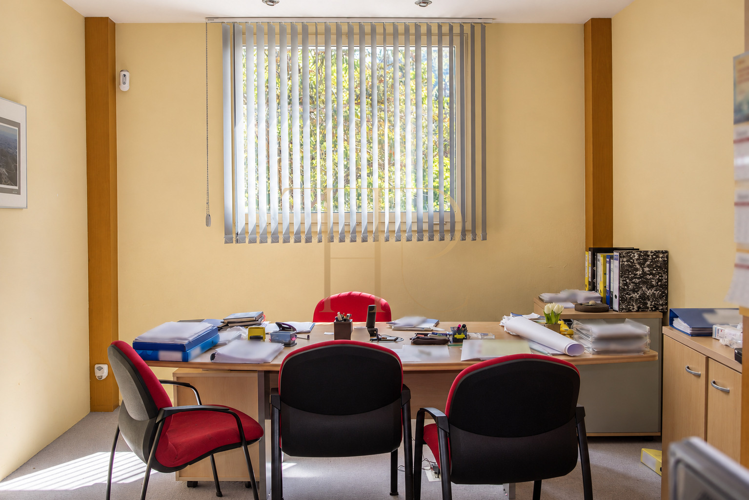 Complejo deportivo con restaurante en Esplugues