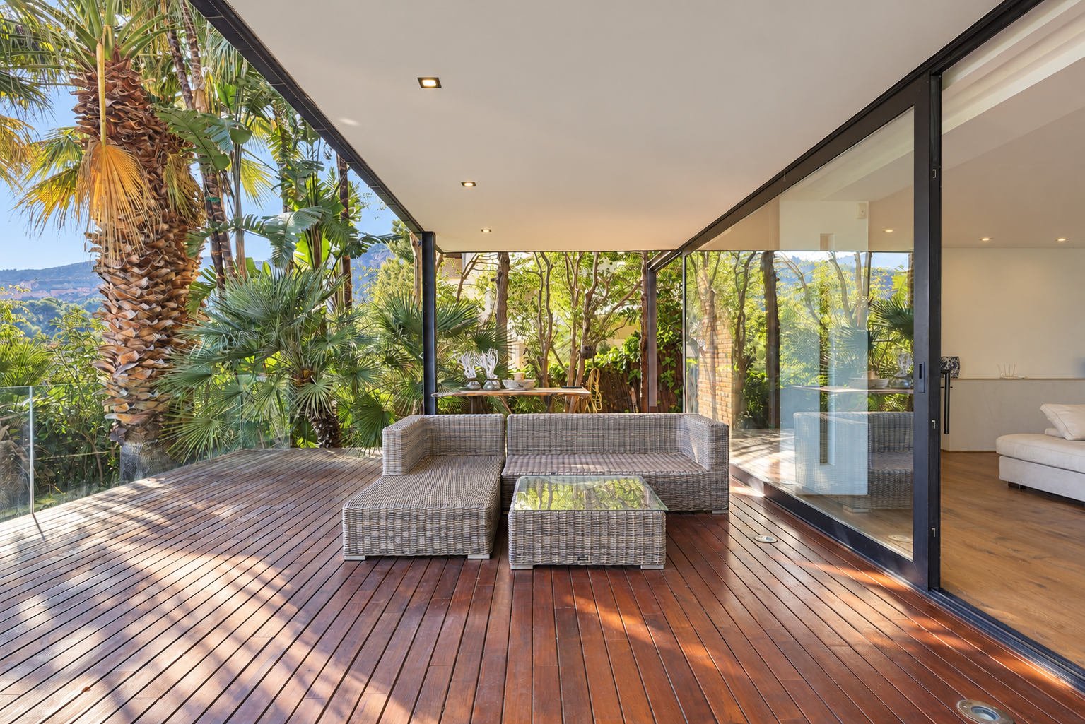 Casa pareada con vistas al mar en venta en Les Botigues de Sitges