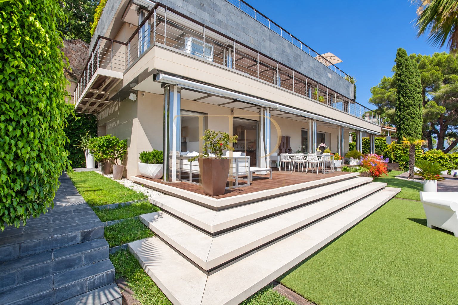 Casa con vistas al mar en Cala Sant Francesc, Blanes — vendida