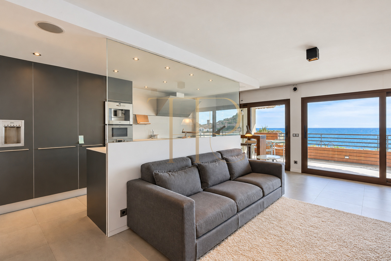 Apartamento en venta frente al mar en Tossa de Mar