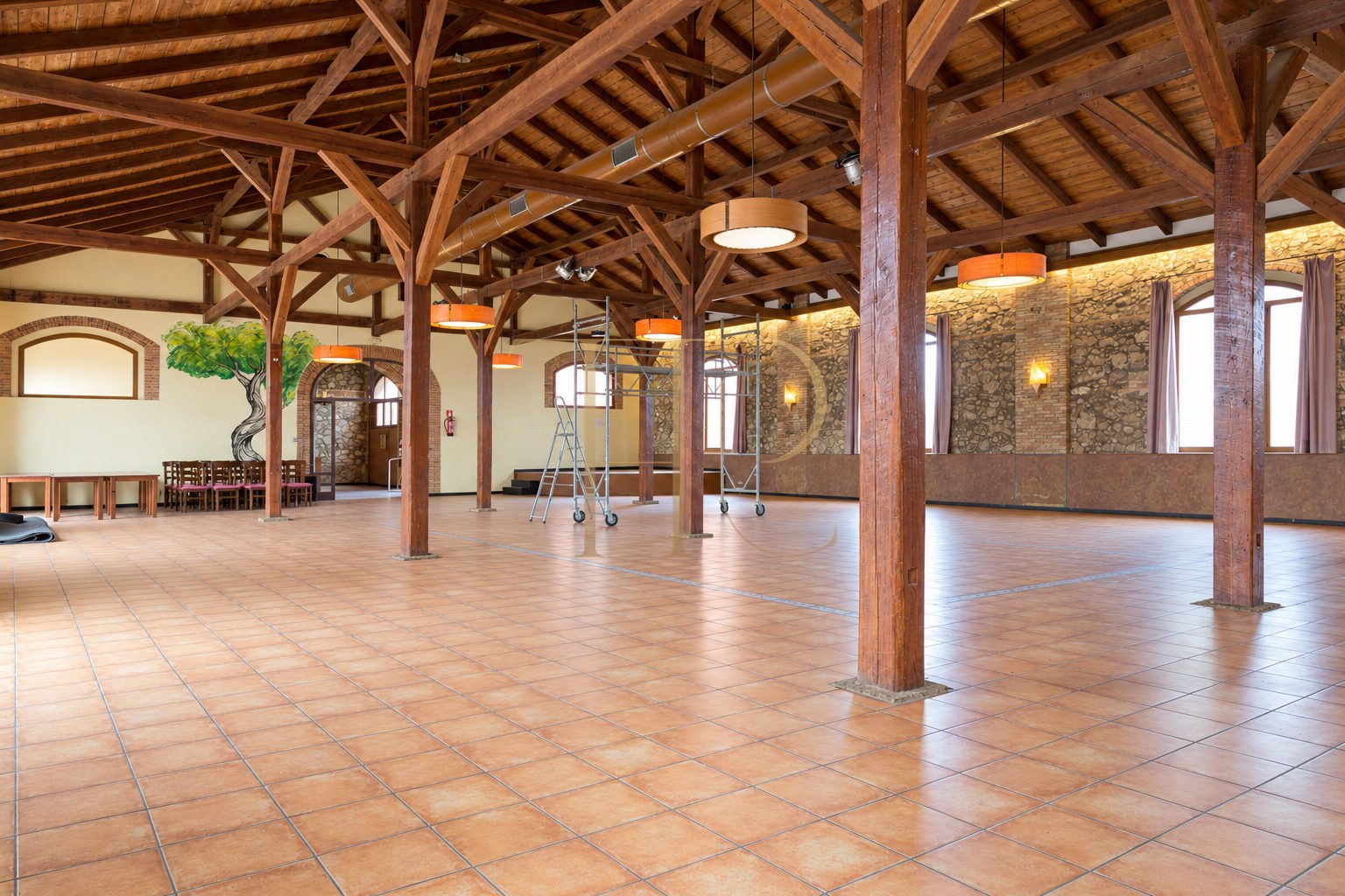 Finca histórica con proyecto hotelero en el Penedès — vendida