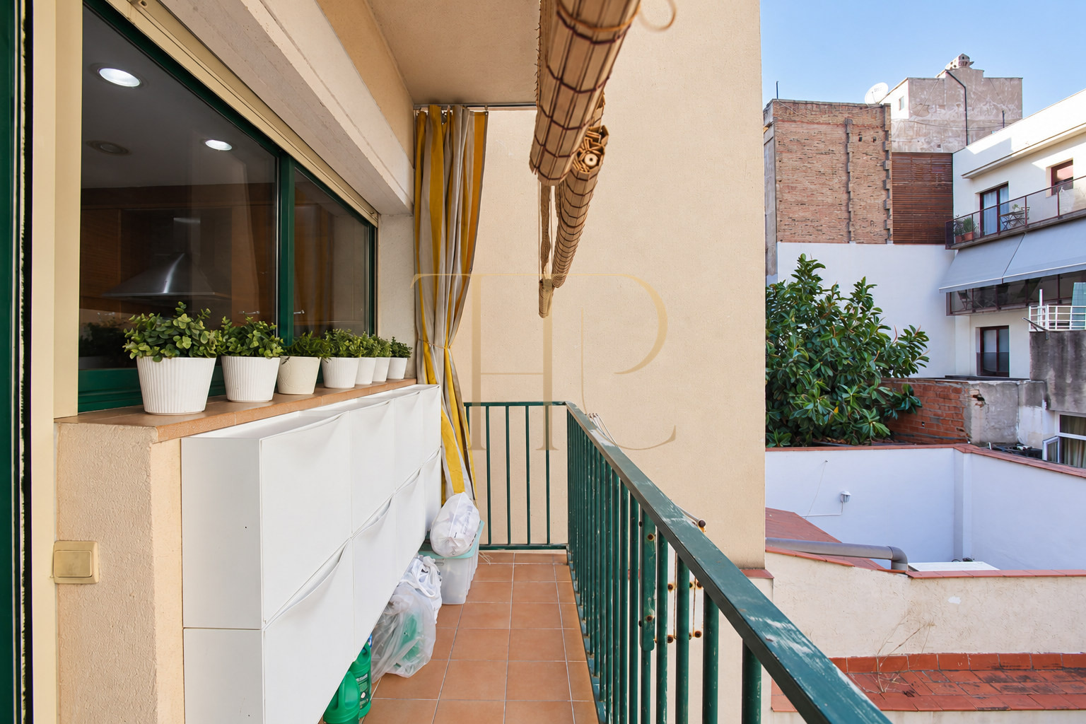 Casa adosada con piscina privada en Camp d’en Grassot, Gràcia