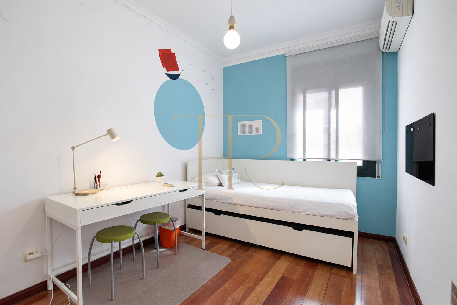 Casa adosada con piscina privada en Camp d’en Grassot, Gràcia