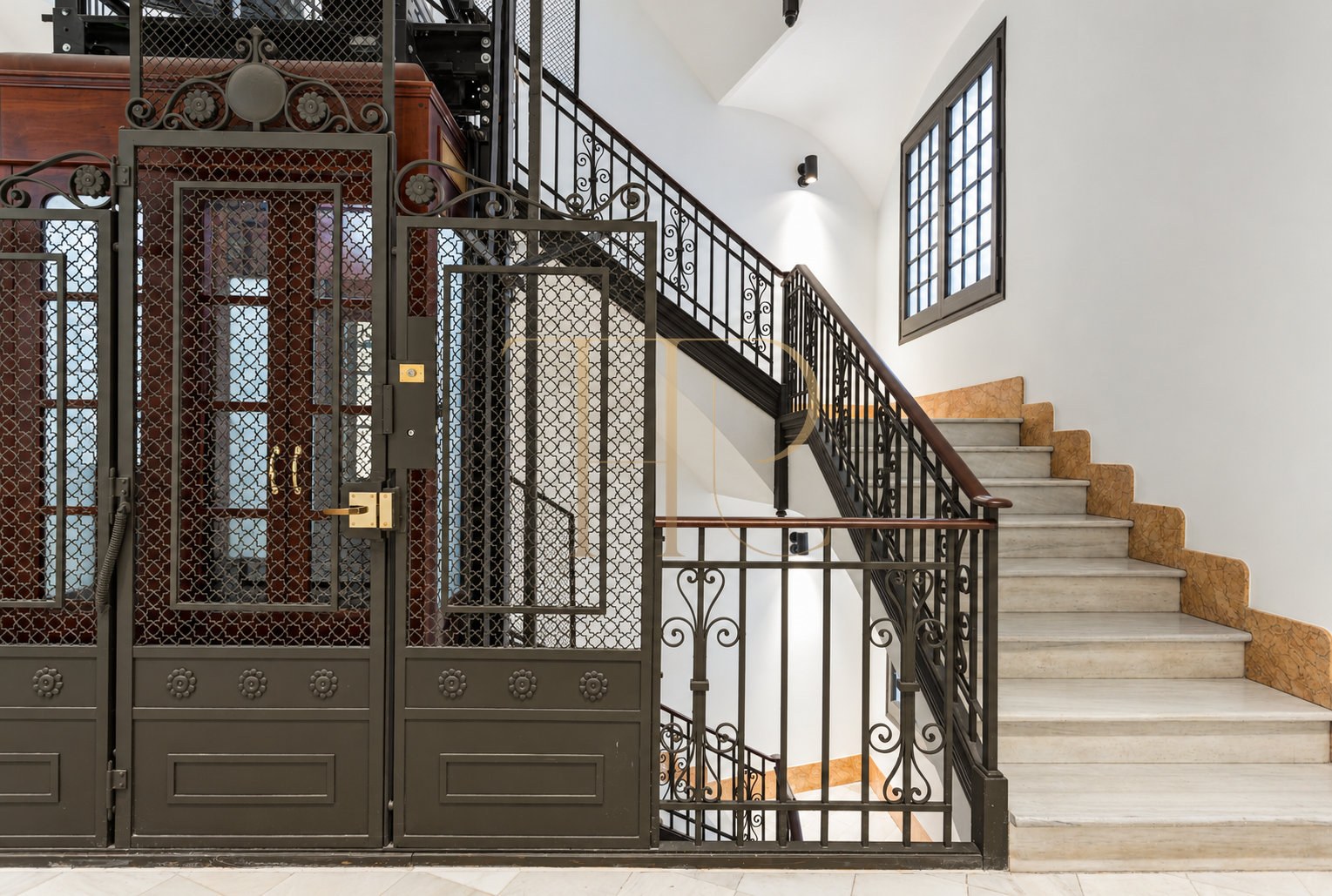 Piso reformado en el centro histórico de Barcelona · Vendido